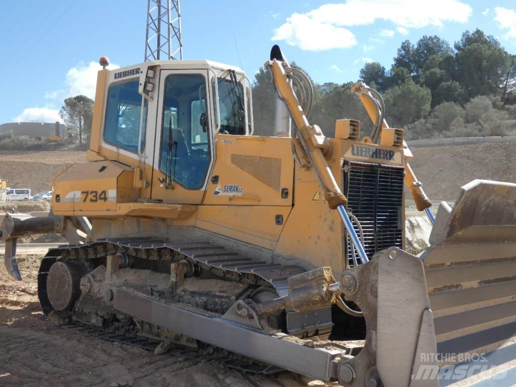 Liebherr 734 LGP Buldožeri guseničari