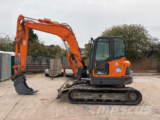 Doosan DX 85 R-3 Midi bageri 7t – 12t