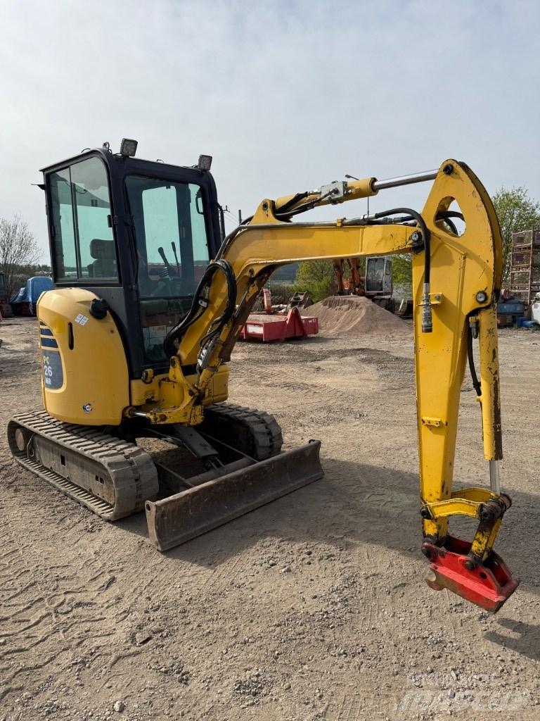 Komatsu PC 26 MR Mini bageri < 7t