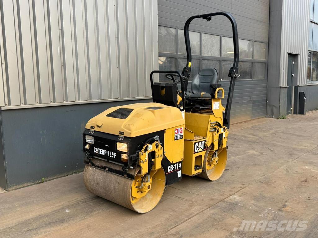 CAT CB114 Valjci sa duplim bubnjem
