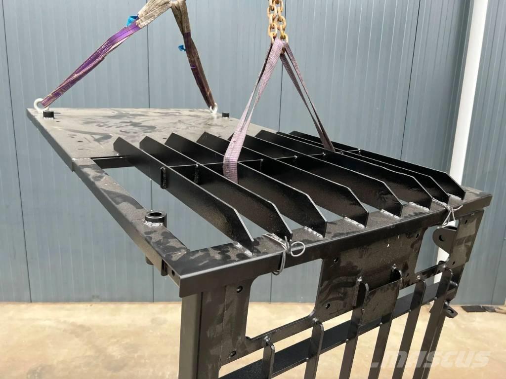 CAT 325C Guard Kabine i unutrašnjost