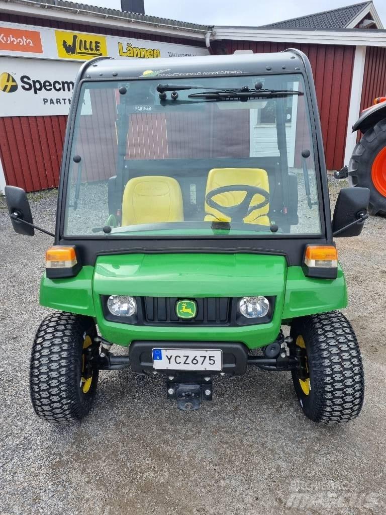 John Deere Gator TE Pomoćne mašine