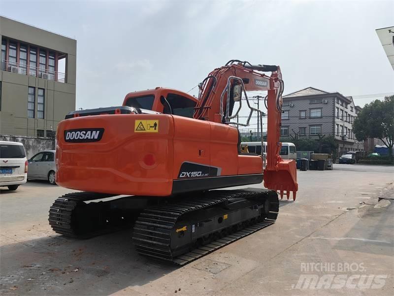 Doosan DX150 Bageri guseničari