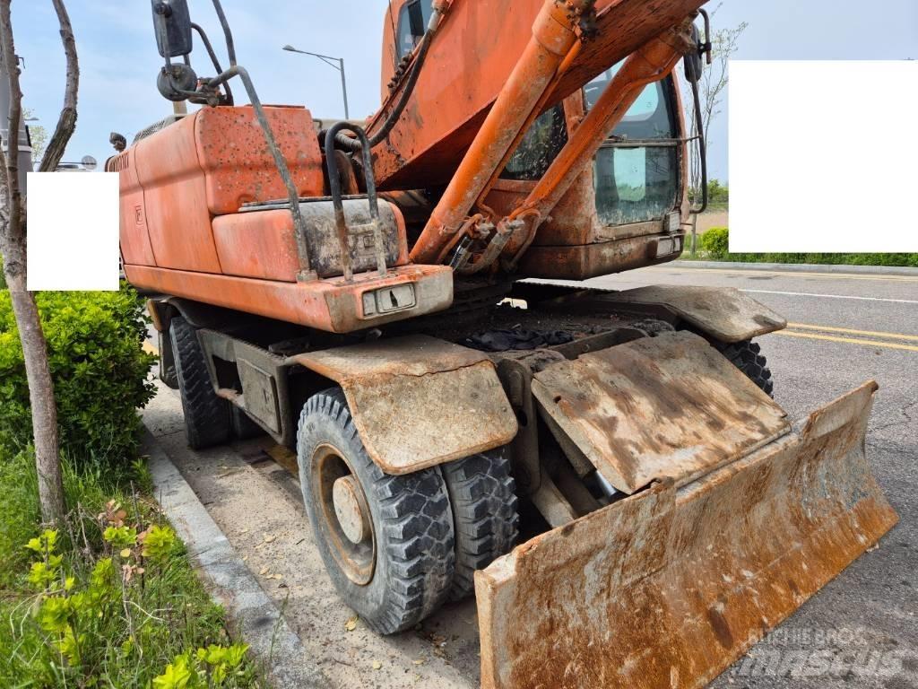 Doosan DX210WA Bageri točkaši