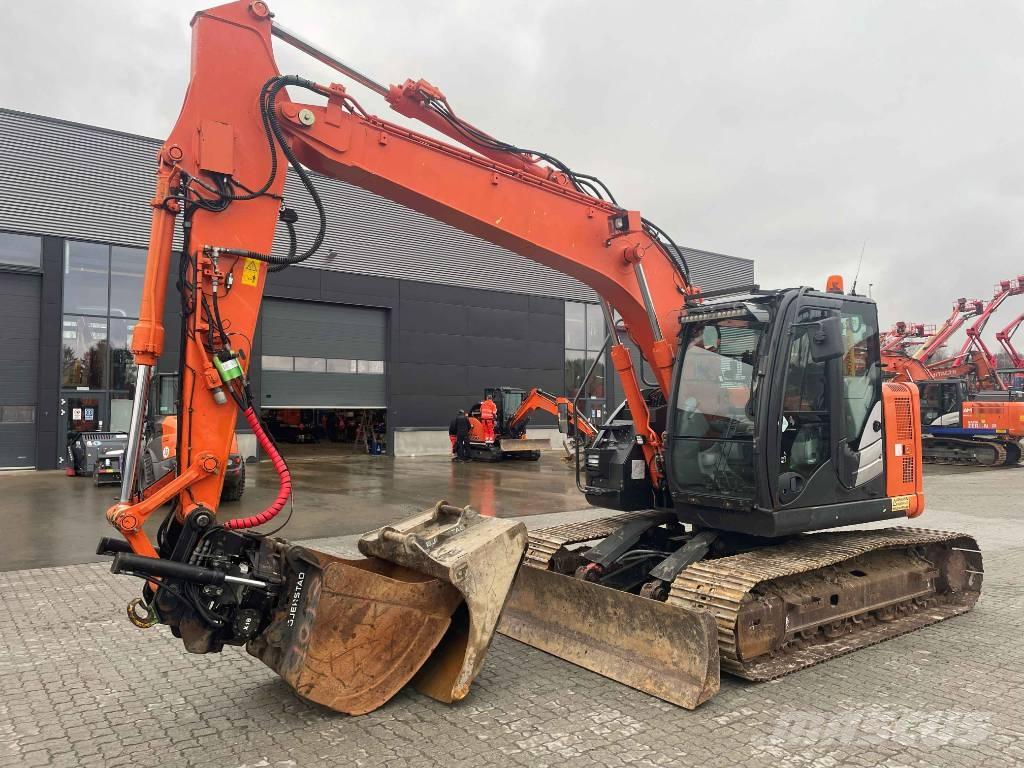 Hitachi ZX 135 US-5B Bageri guseničari