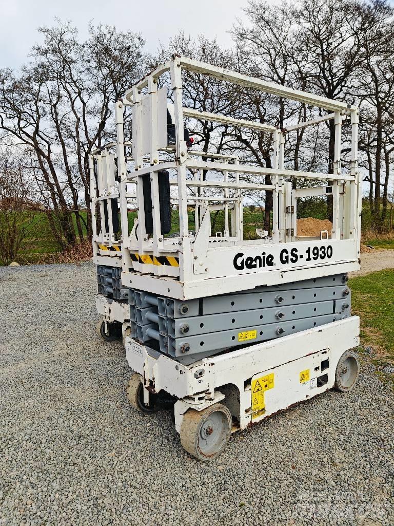 Genie 1930 Makazaste platforme