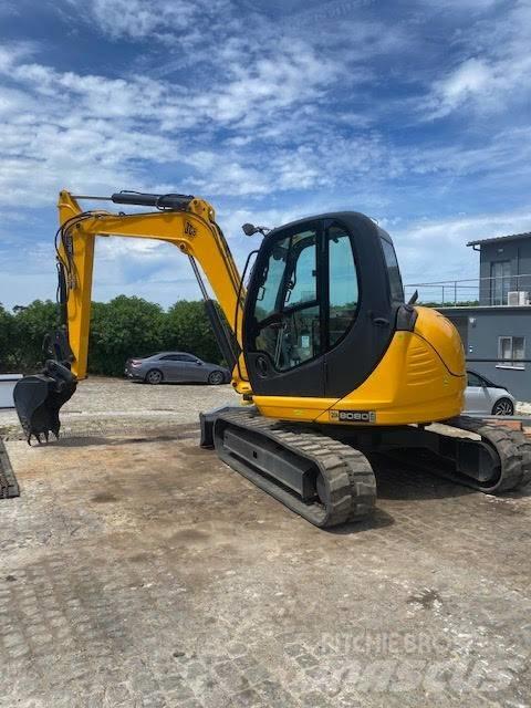 JCB 8080 ZTS Midi bageri 7t – 12t