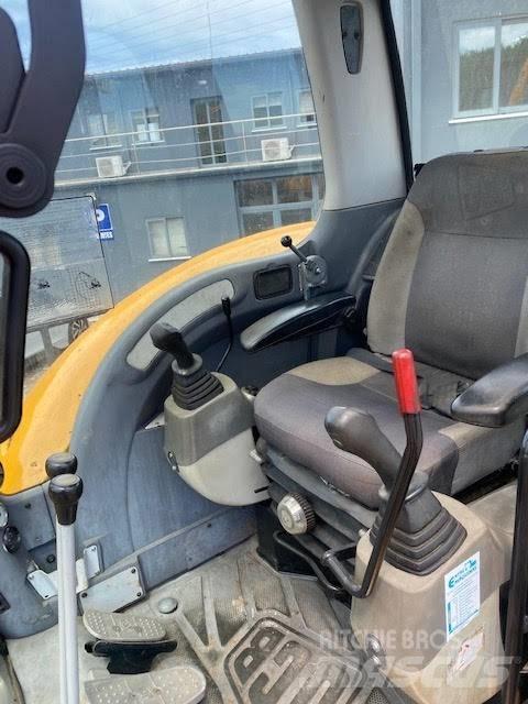 JCB 8080 ZTS Midi bageri 7t – 12t