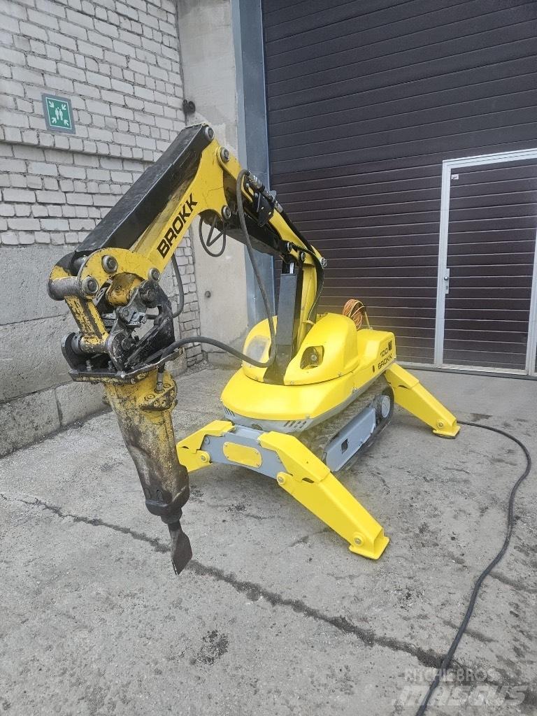 Brokk 100 Bageri za rušenje