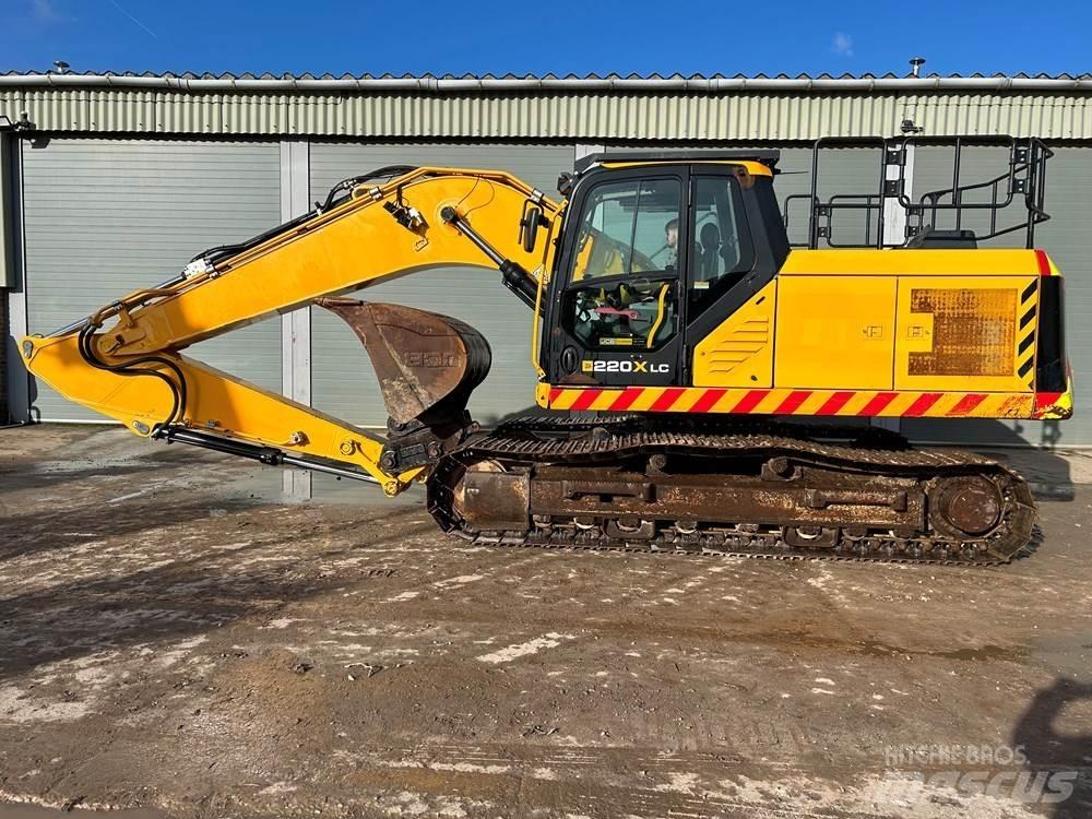 JCB 220X Bageri guseničari