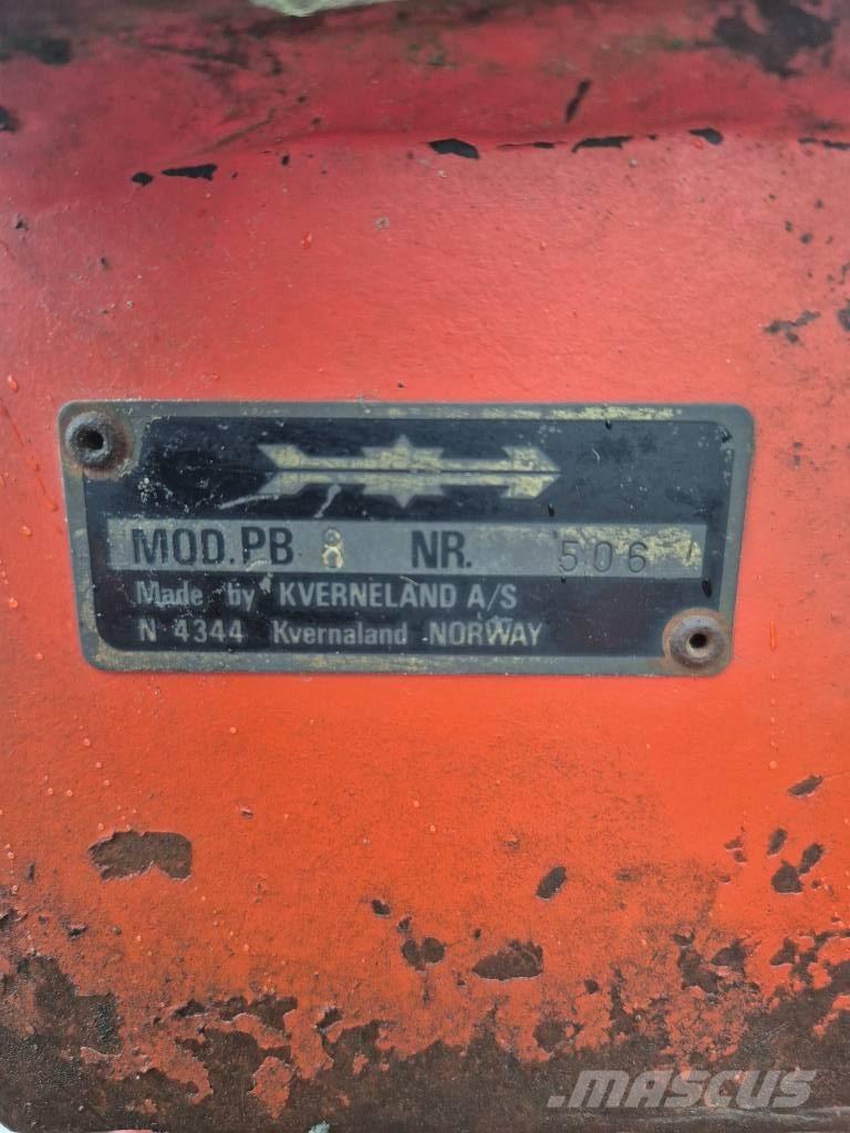Kverneland mod.pb Plugovi obrtači