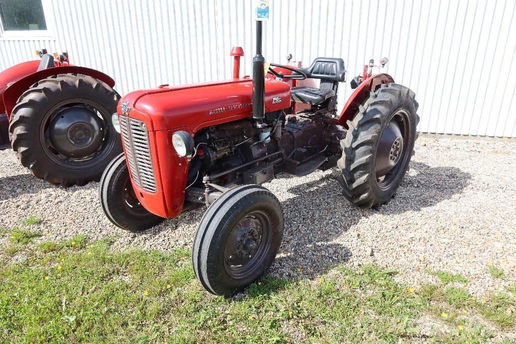 Massey Ferguson 35 Traktori