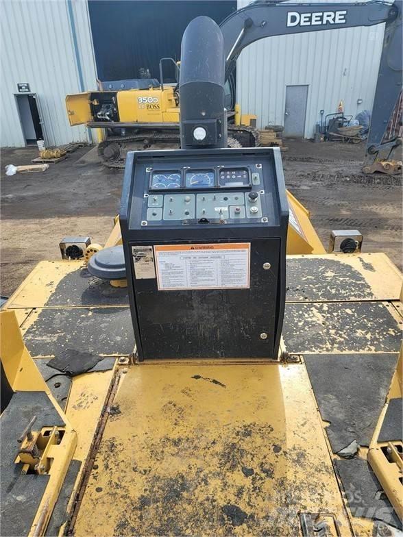 CAT AP-655C Asfaltni finišeri