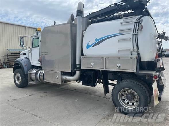 Peterbilt 348 Kombi vozila/ vakum kamioni