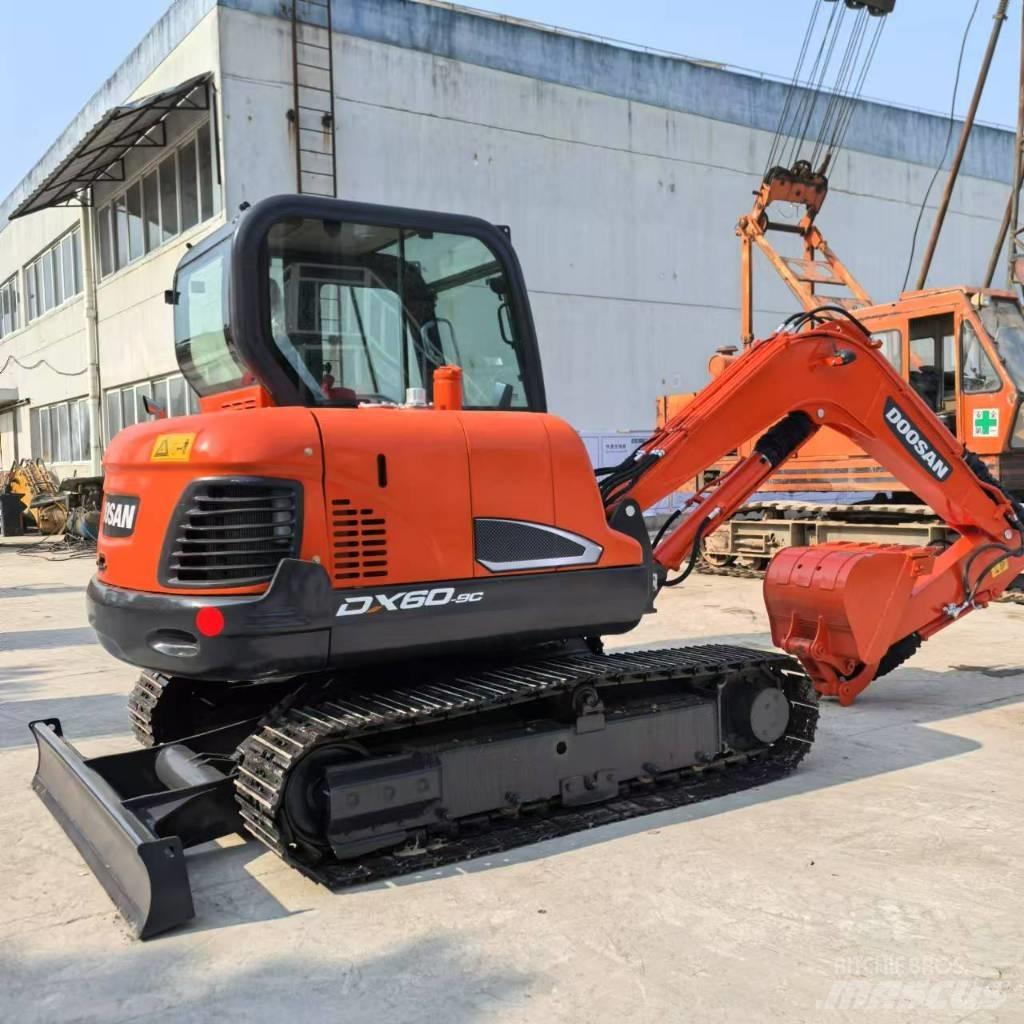 Doosan DX60-9C Mini bageri < 7t