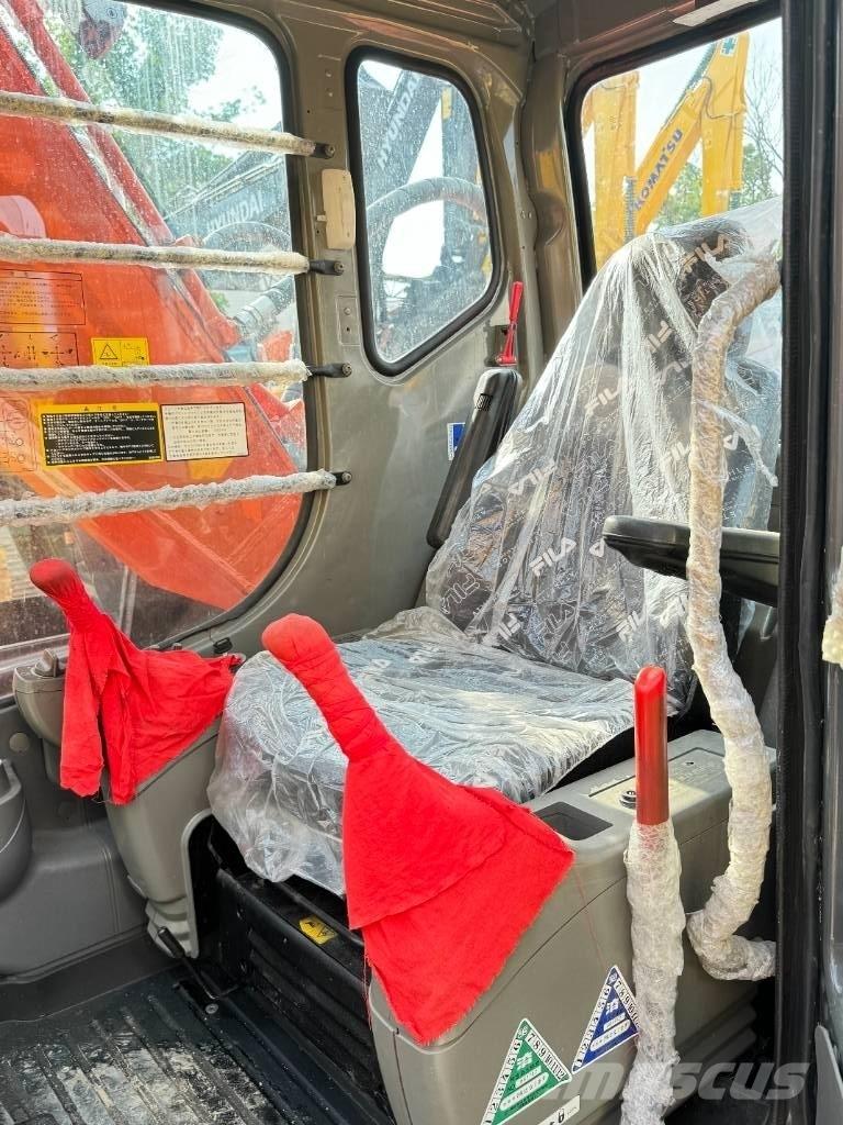 Hitachi ZX 200 Bageri guseničari