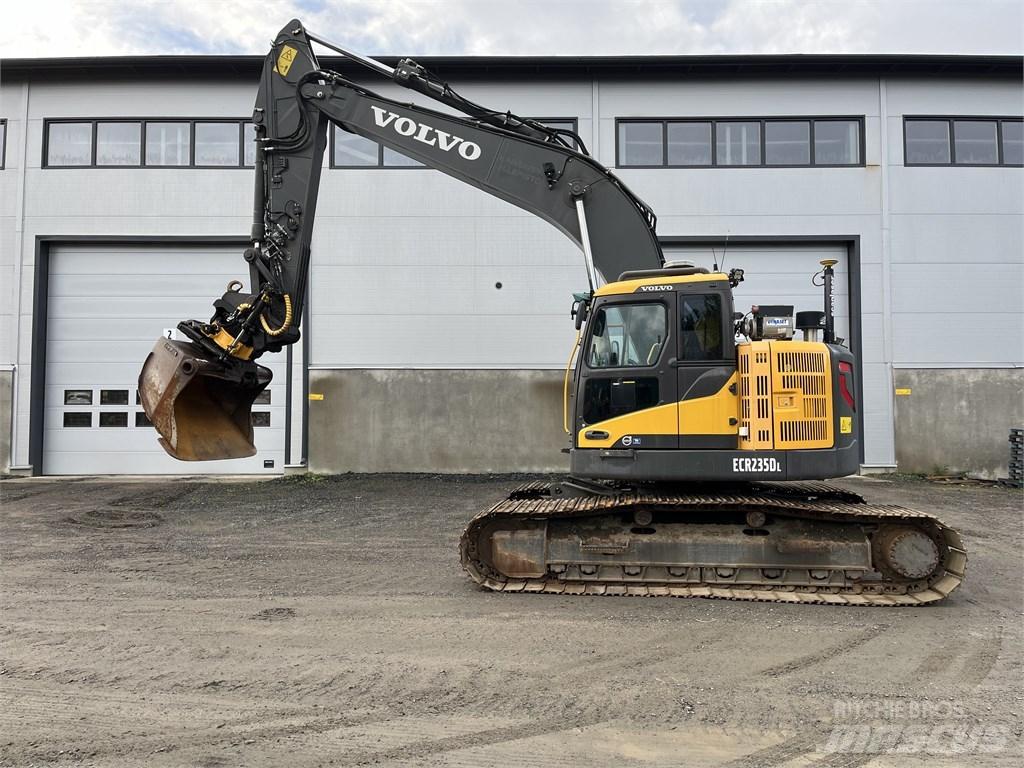 Volvo ECR 235 DL Bageri guseničari