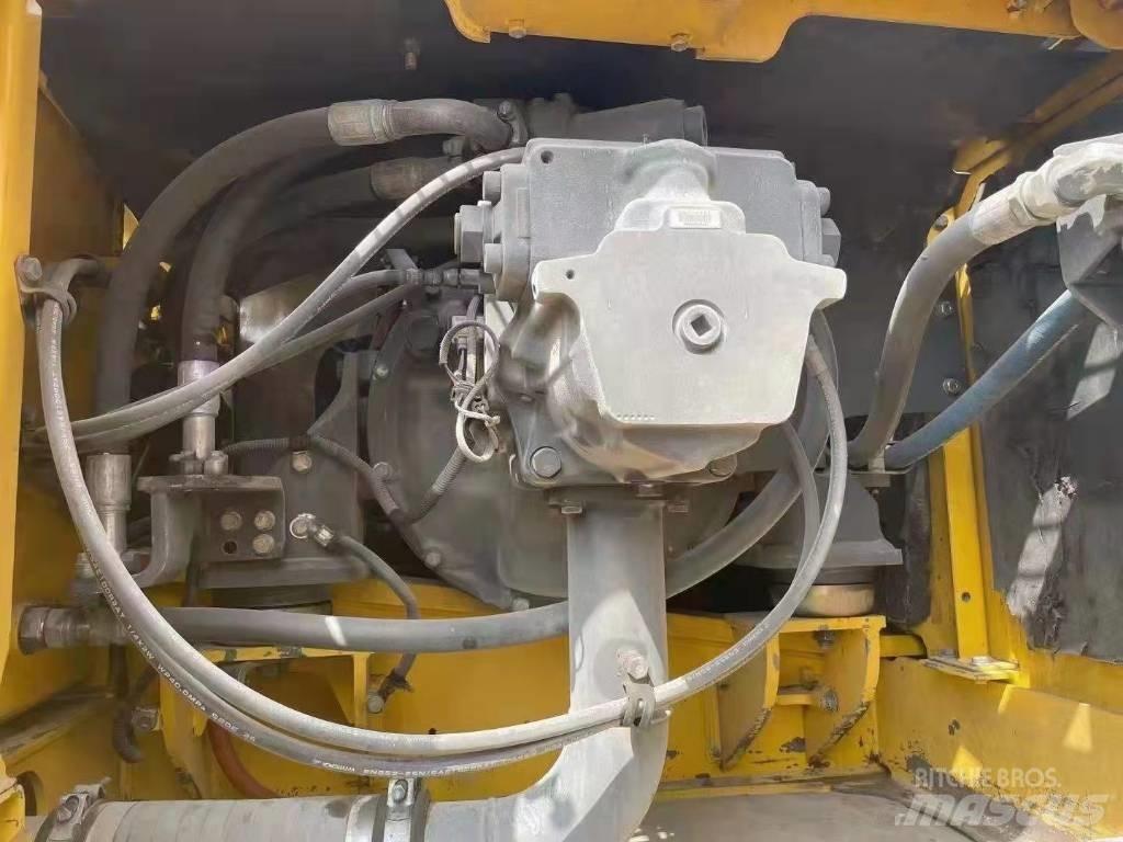 Komatsu PC 360-7 Bageri guseničari