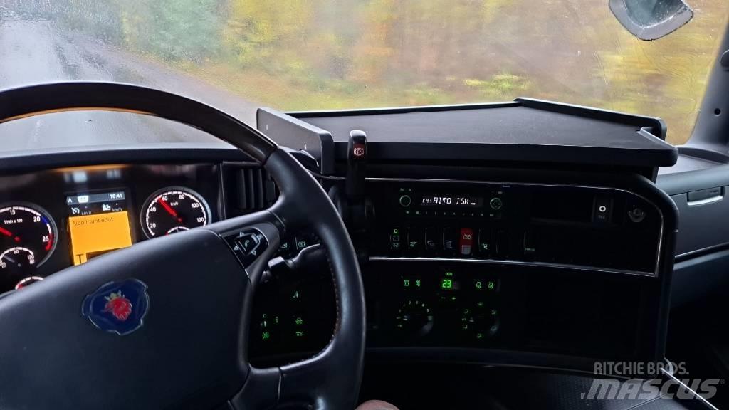Scania R 560 Tegljači