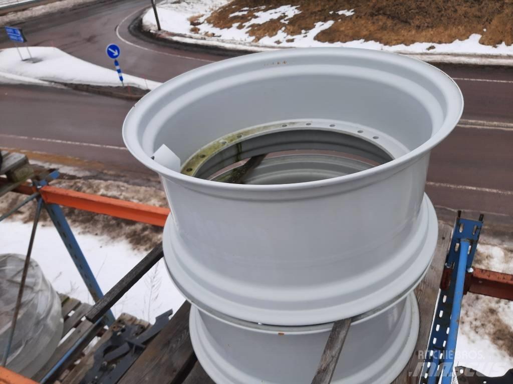  Vanne 13x28 pari Gume, točkovi i felne