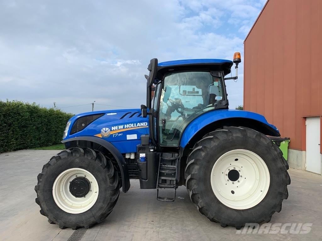 New Holland T 7.190 Traktori