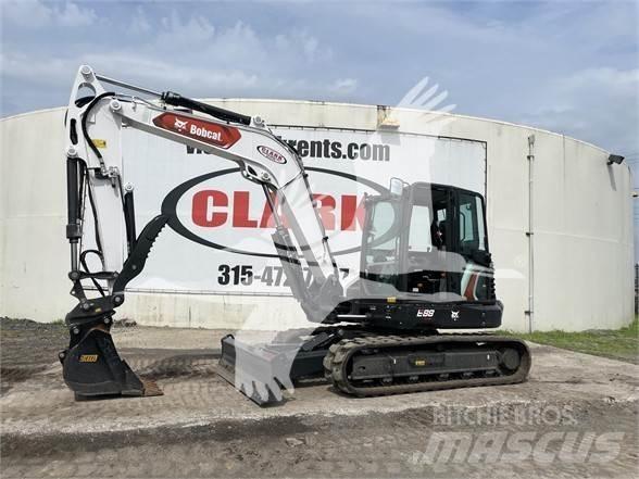 Bobcat E88R2 Bageri guseničari