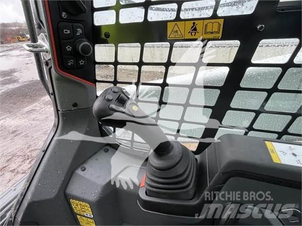 Bobcat T76 Skid steer mini utovarivači