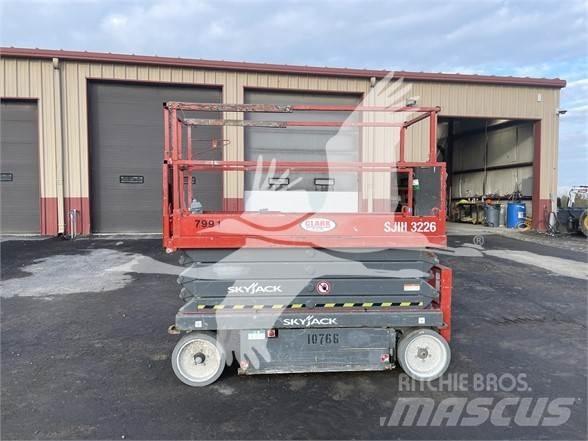 SkyJack SJ3226 Makazaste platforme
