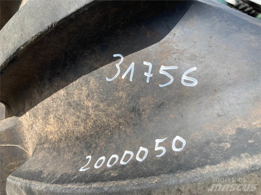 Michelin 600/65R28 Gume, točkovi i felne