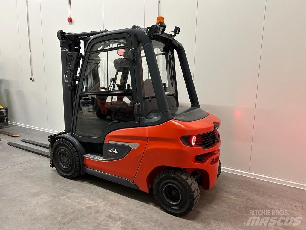 Linde H30D/1202 Dizelski viljuškari