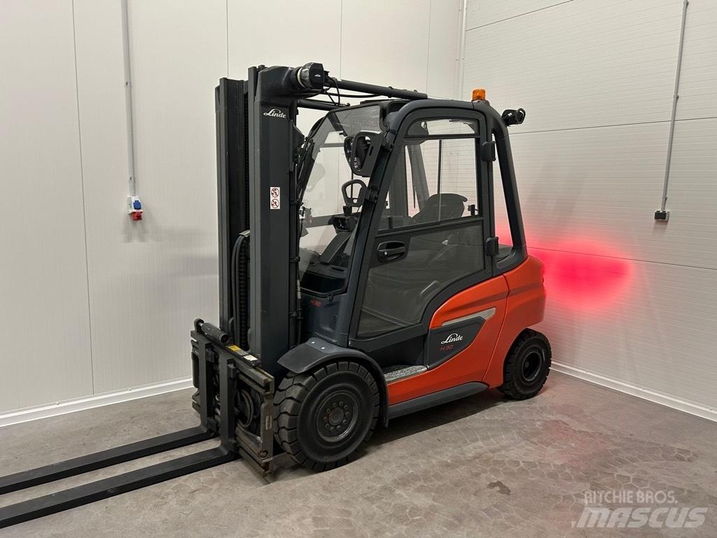 Linde H30D/1202 Dizelski viljuškari