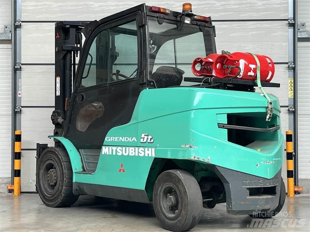 Mitsubishi FG 55 N Plinski viljuškari