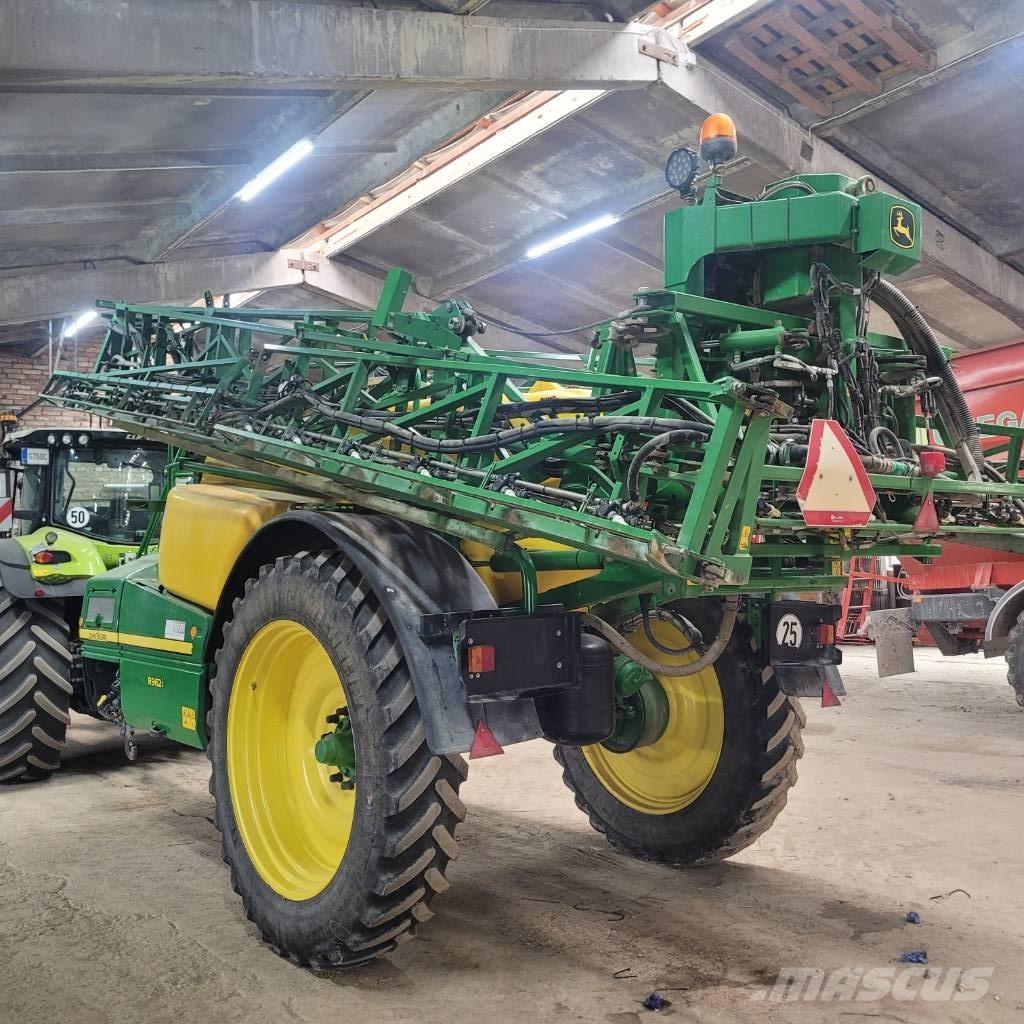 John Deere R 962 i Vučene prskalice