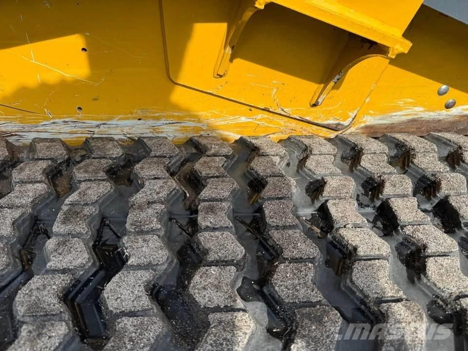 John Deere 317G Skid steer mini utovarivači
