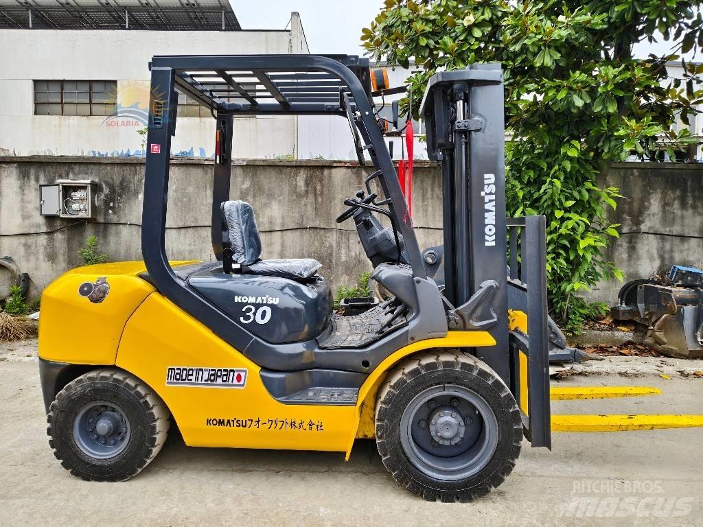 Komatsu FD 30 T-17 Dizelski viljuškari