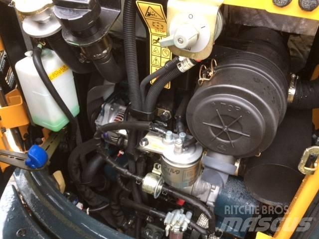 Hyundai R25 AK Mini bageri < 7t