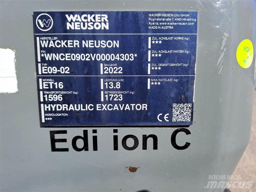 Wacker Neuson ET16 Bageri guseničari