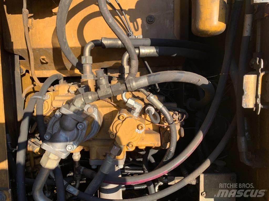 CAT 312 C L Bageri guseničari
