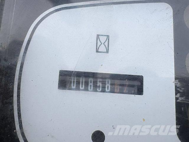 Komatsu PC 14 R-3HS Mini bageri < 7t