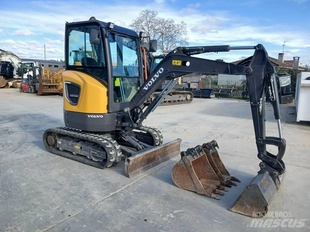 Volvo JECR25D Mini bageri < 7t