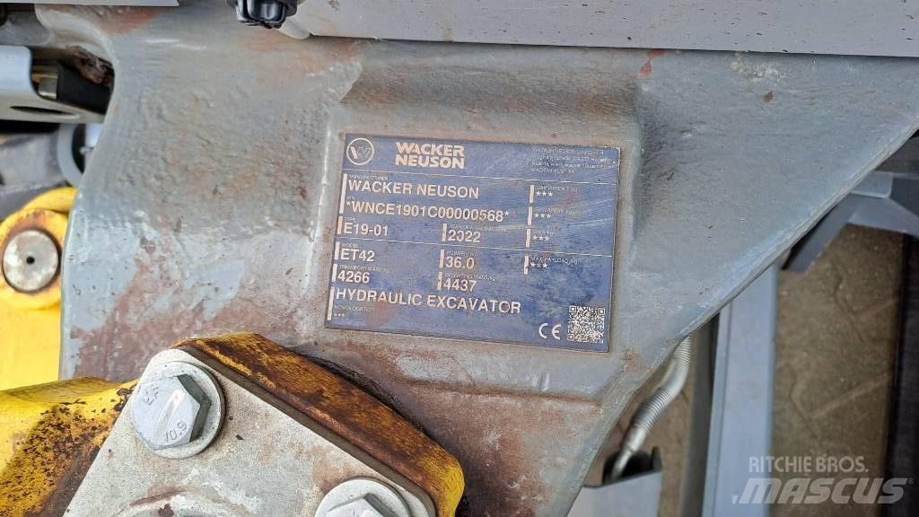 Wacker Neuson ET42 Bageri guseničari