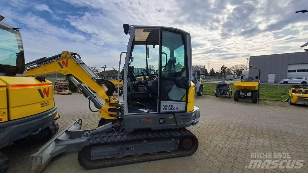 Wacker Neuson ET42 Bageri guseničari