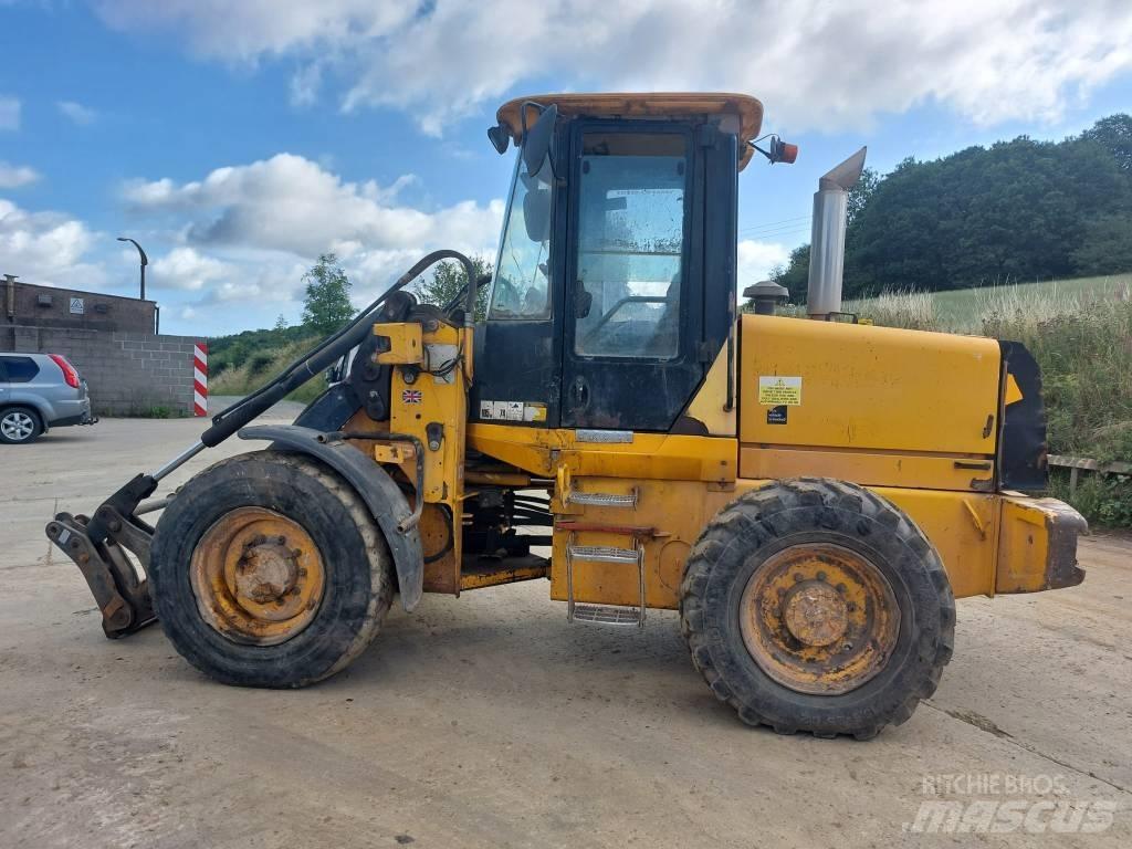 JCB 411 Utovarivači na točkove