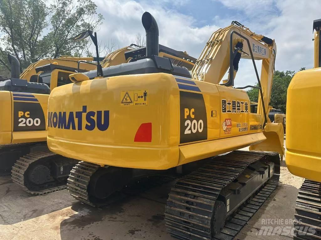 Komatsu PC 200 Bageri guseničari