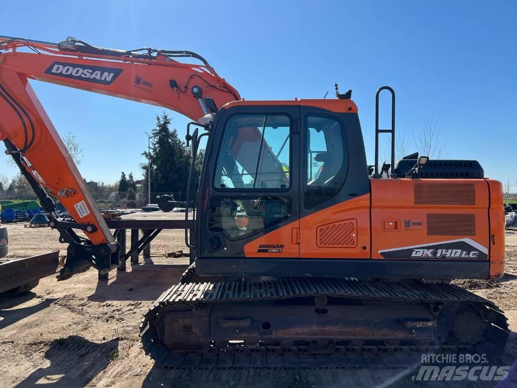 Doosan DX140LC-7 Bageri guseničari