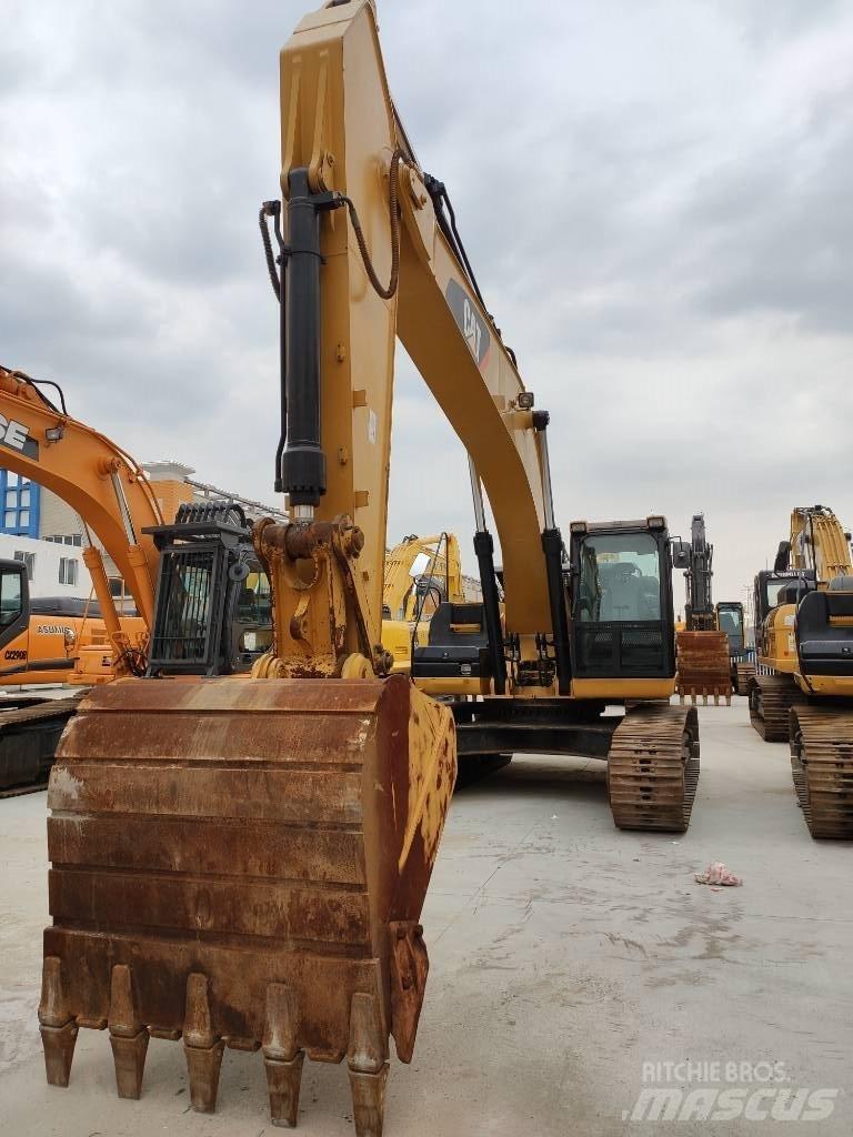 CAT 329 D Bageri guseničari