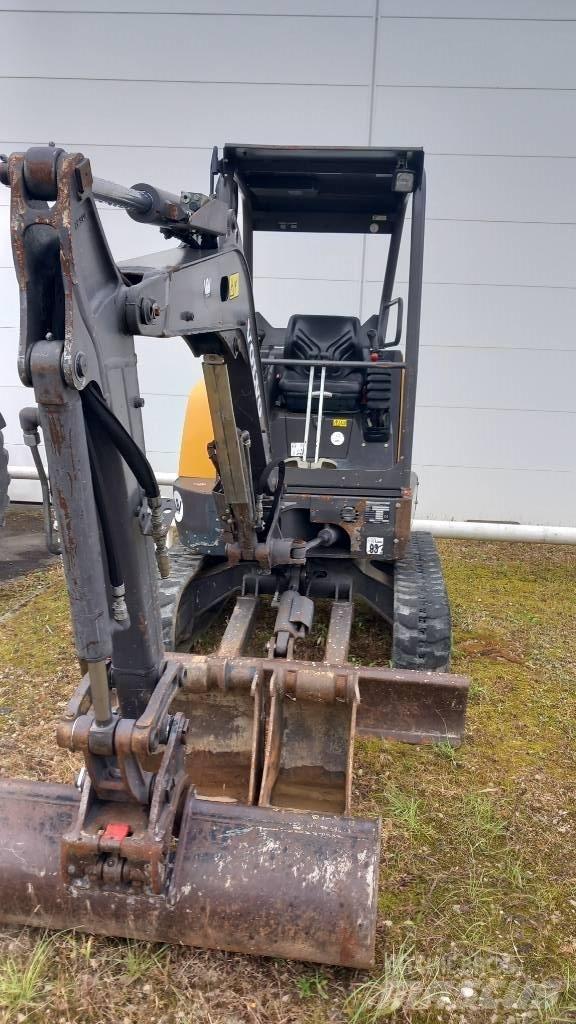 Volvo ECR 25 D Mini bageri < 7t
