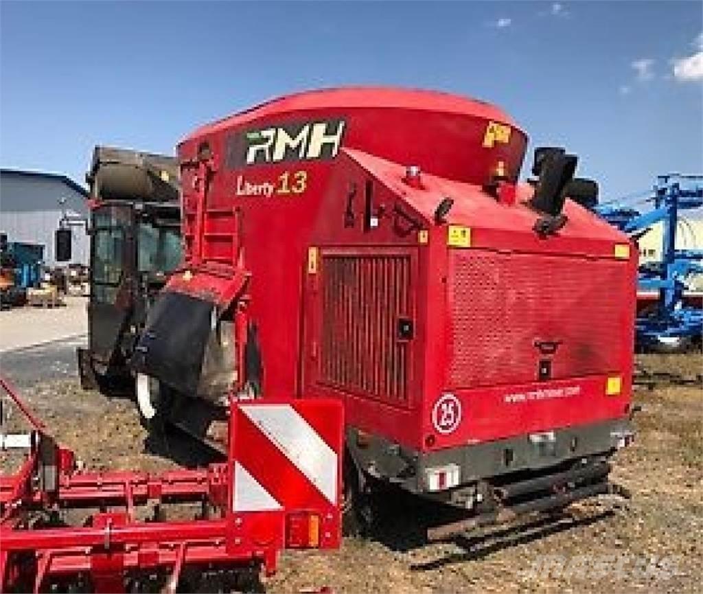RMH Liberty 13 Mešaona stočne hrane