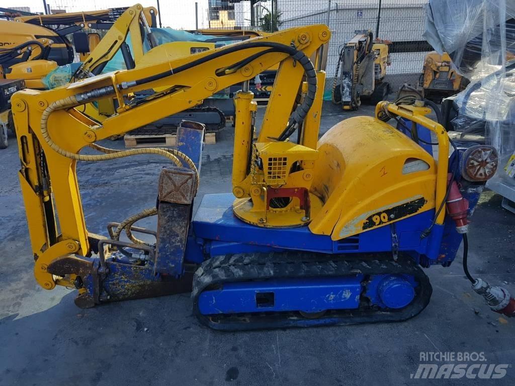 Brokk 90 Bageri za rušenje