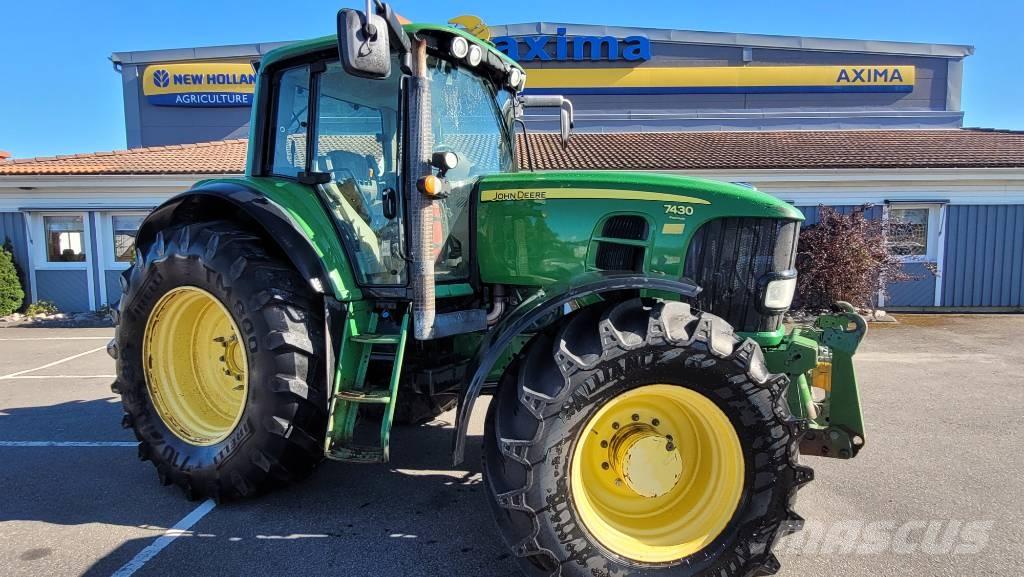 John Deere 7430 AP Traktori